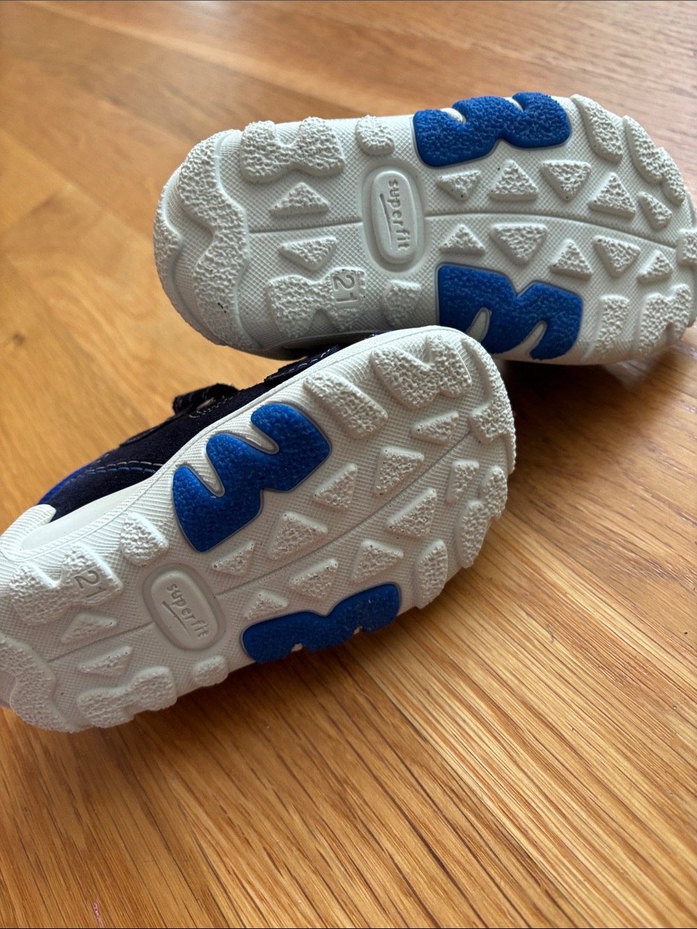 Size 5-6 NWT Toddler Superfit Sandals - Picture 7 of 10